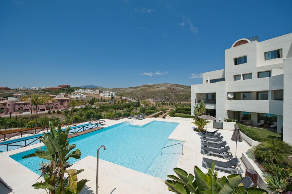 2 Bed, 2 Bath, ApartmentFor Sale, Los Flamingos, Malaga
