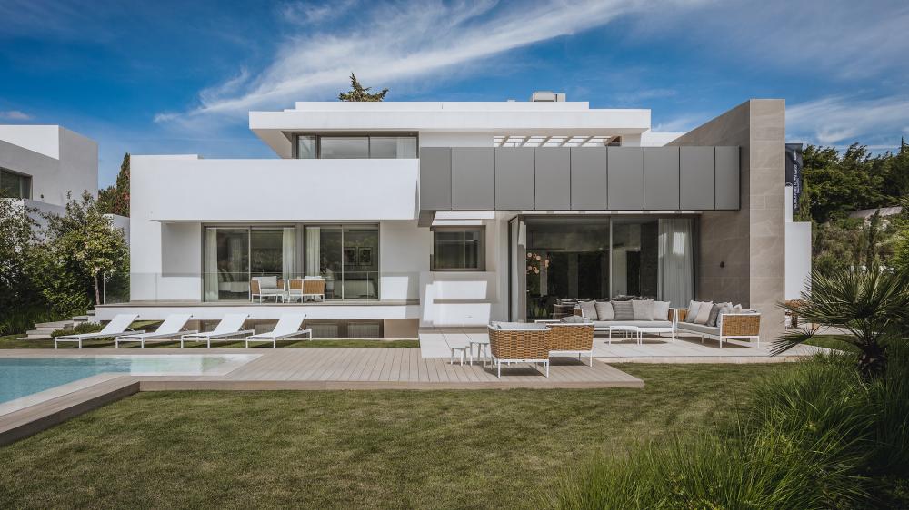4 Bed, 5 Bath, HouseFor Sale, Estepona, Malaga