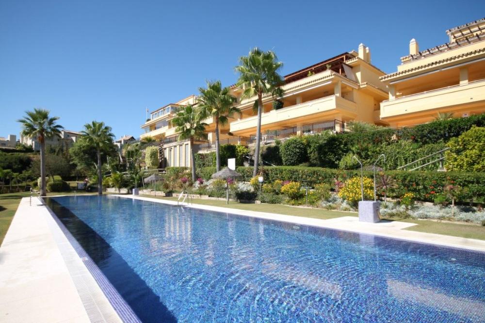 2 Bed, 2 Bath, ApartmentFor Sale, Sierra Blanca, Malaga
