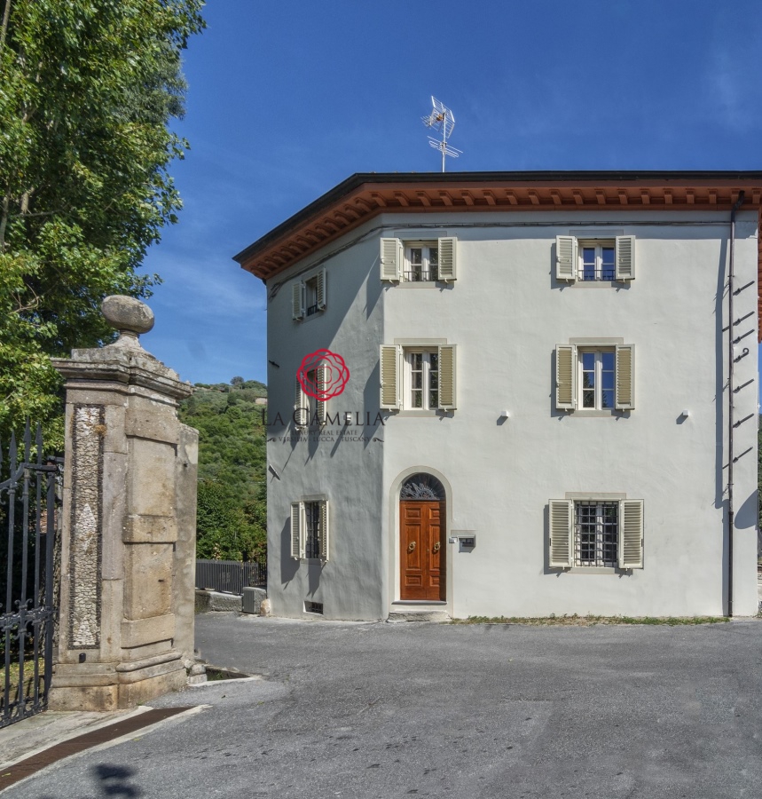 6 Bed, HouseFor Sale, Lucca, Toscana