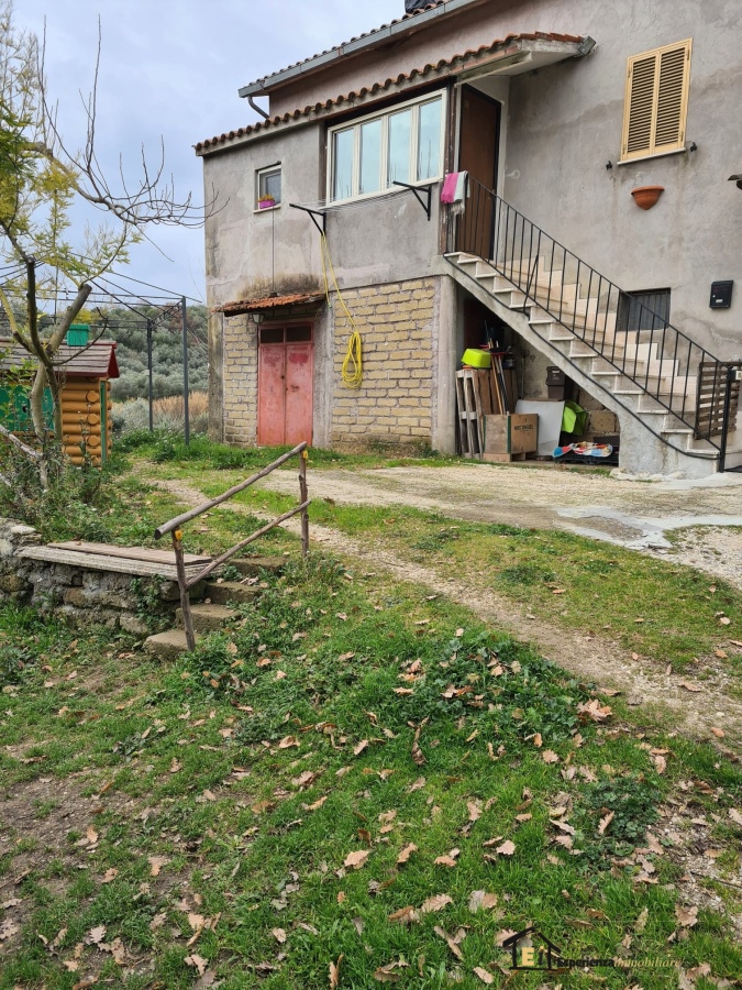 2 Bed, ApartmentFor Sale, Montopoli di Sabina, Rieti, Lazio