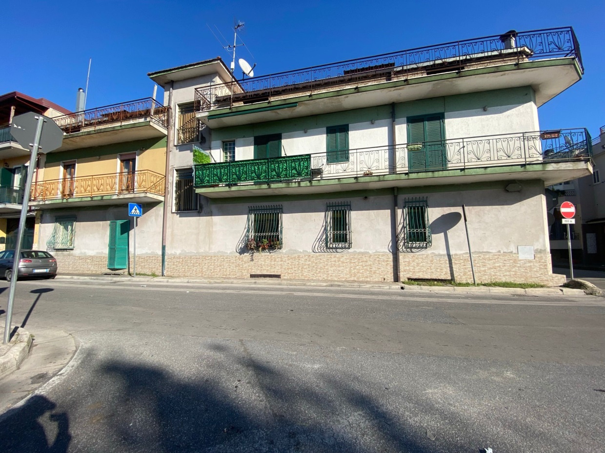 8 Bed, HouseFor Sale, Napoli, Campania