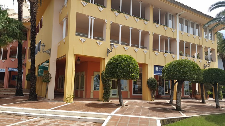 Commercial Property, For Sale