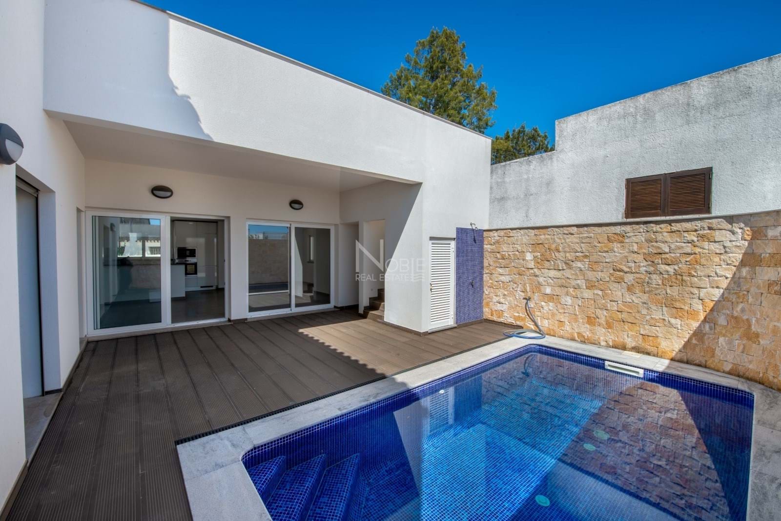 4 Bed, 2 Bath, HouseFor Sale, Lagoa, Faro