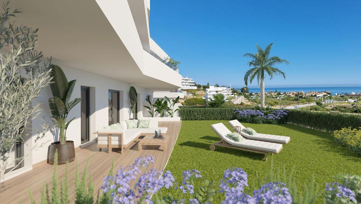 4 Bed, 2 Bath, ApartmentFor Sale, Estepona, Malaga
