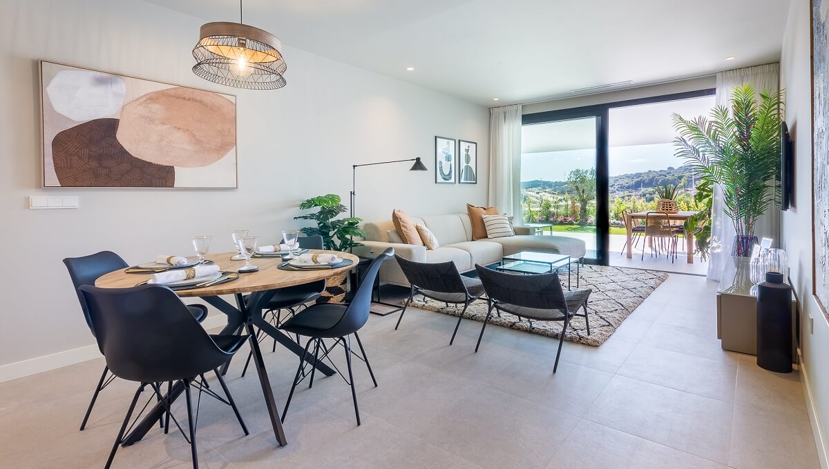 4 Bed, 3 Bath, ApartmentFor Sale, Estepona, Malaga