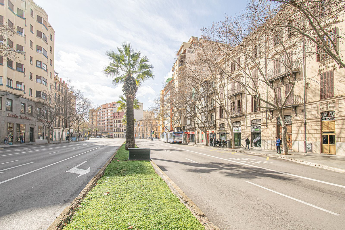 Commercial Property, For Sale