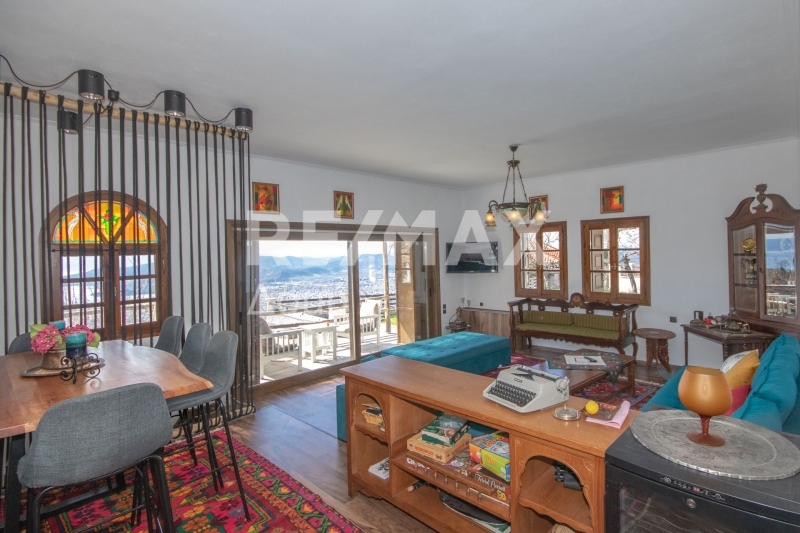 3 Bed, 2 Bath, HouseFor Sale, Stagiates, Portaria, Magnesia
