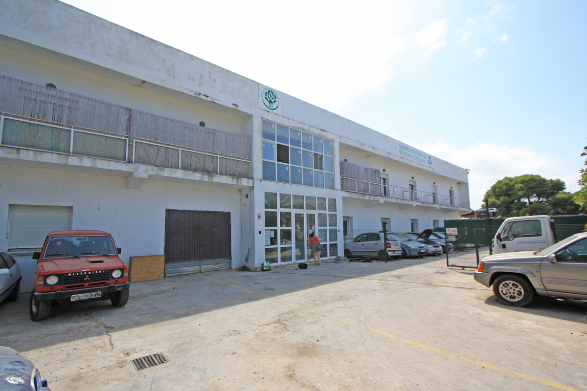 Commercial Property, For Sale