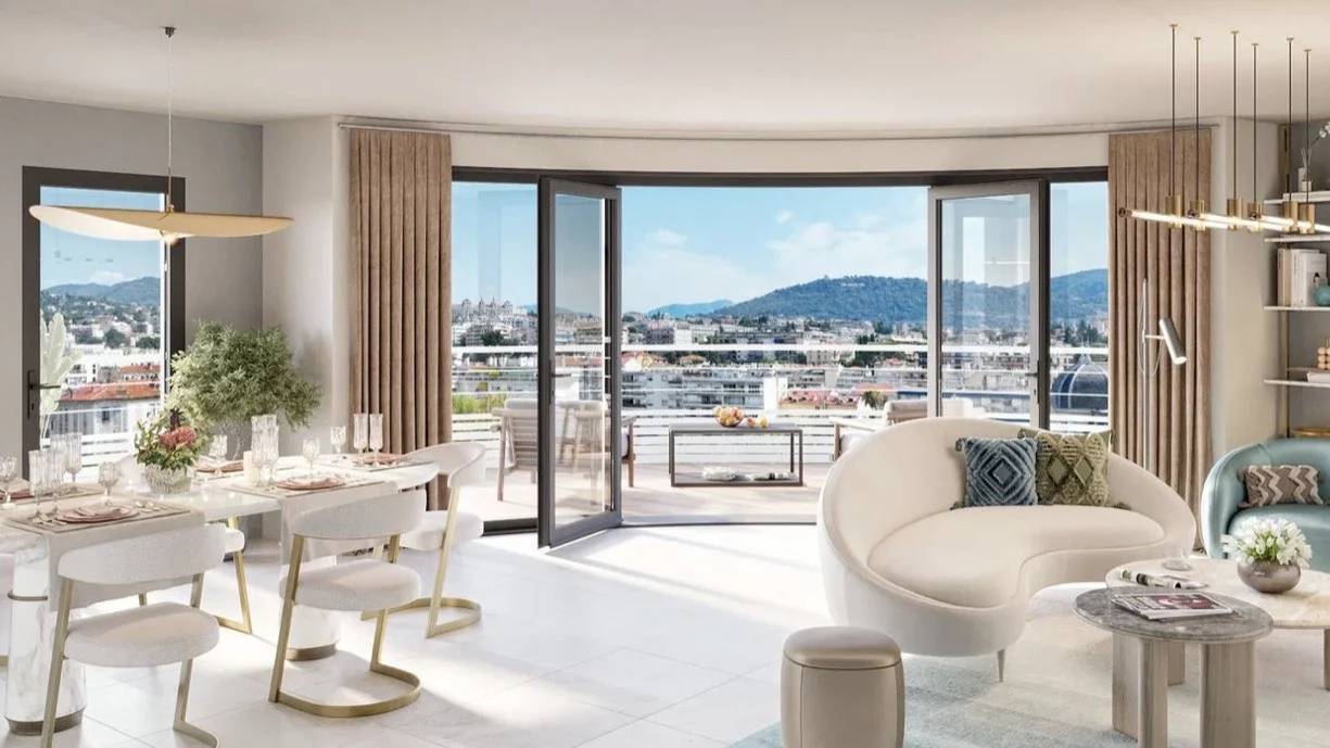 4 Bed, 3 Bath, ApartmentFor Sale, Nice, Alpes-Maritimes