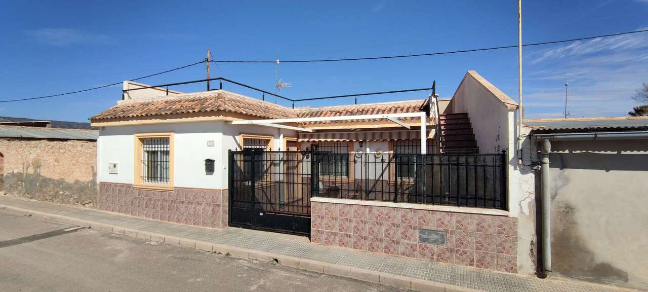 2 Bed, 1 Bath, HouseFor Sale, Ubeda, Alicante