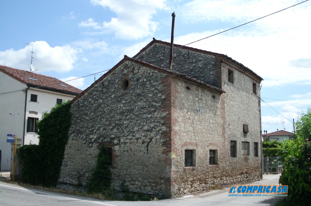 HouseFor Sale, Vicenza, Veneto