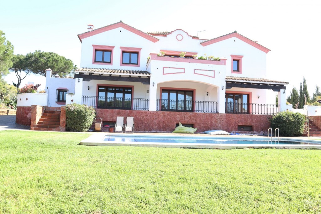 5 Bed, 5 Bath, HouseFor Sale, Sotogrande, Cadiz