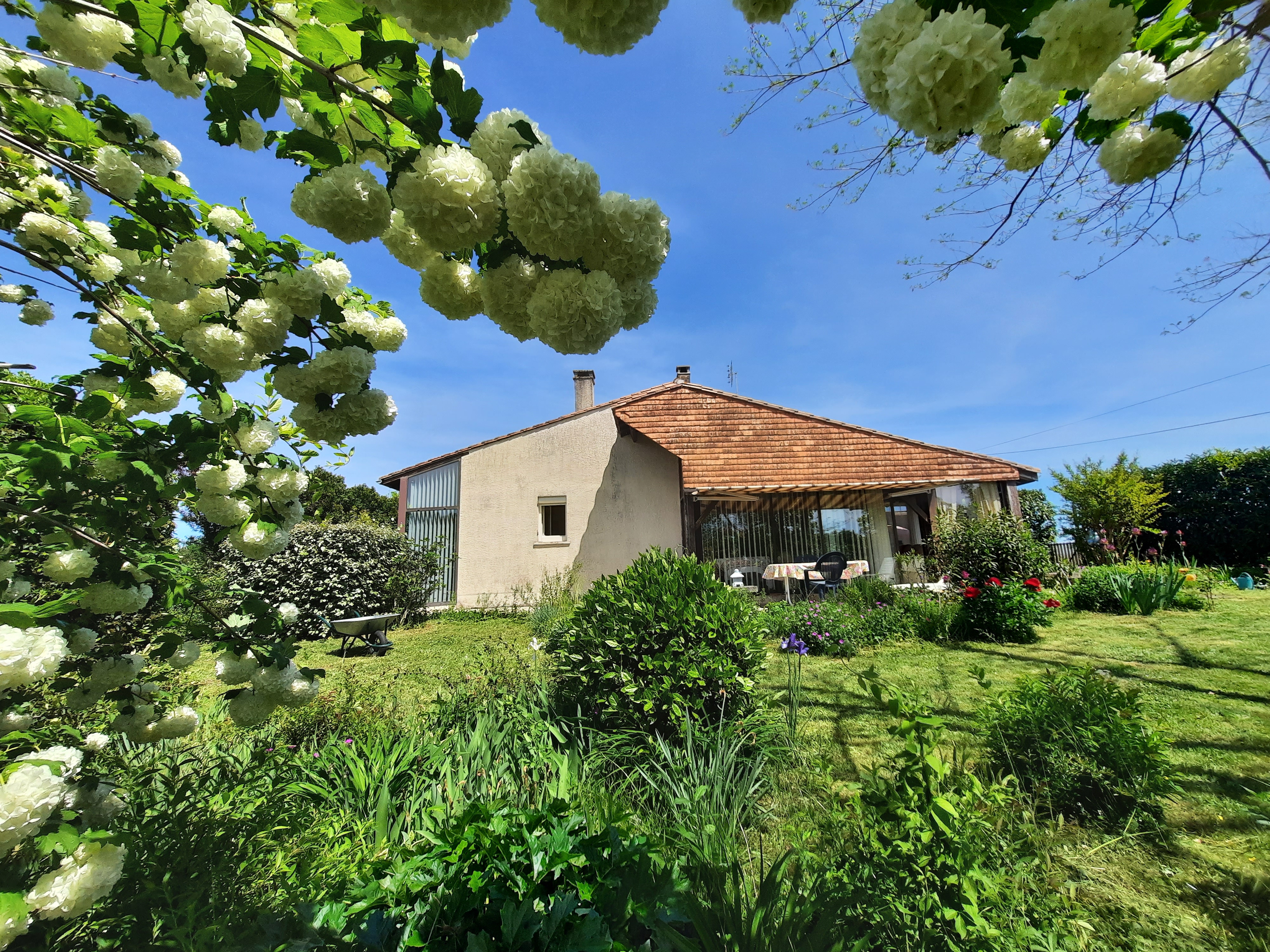 3 Bed, 1 Bath, HouseFor Sale, Eymet, Dordogne, Aquitaine, 24500