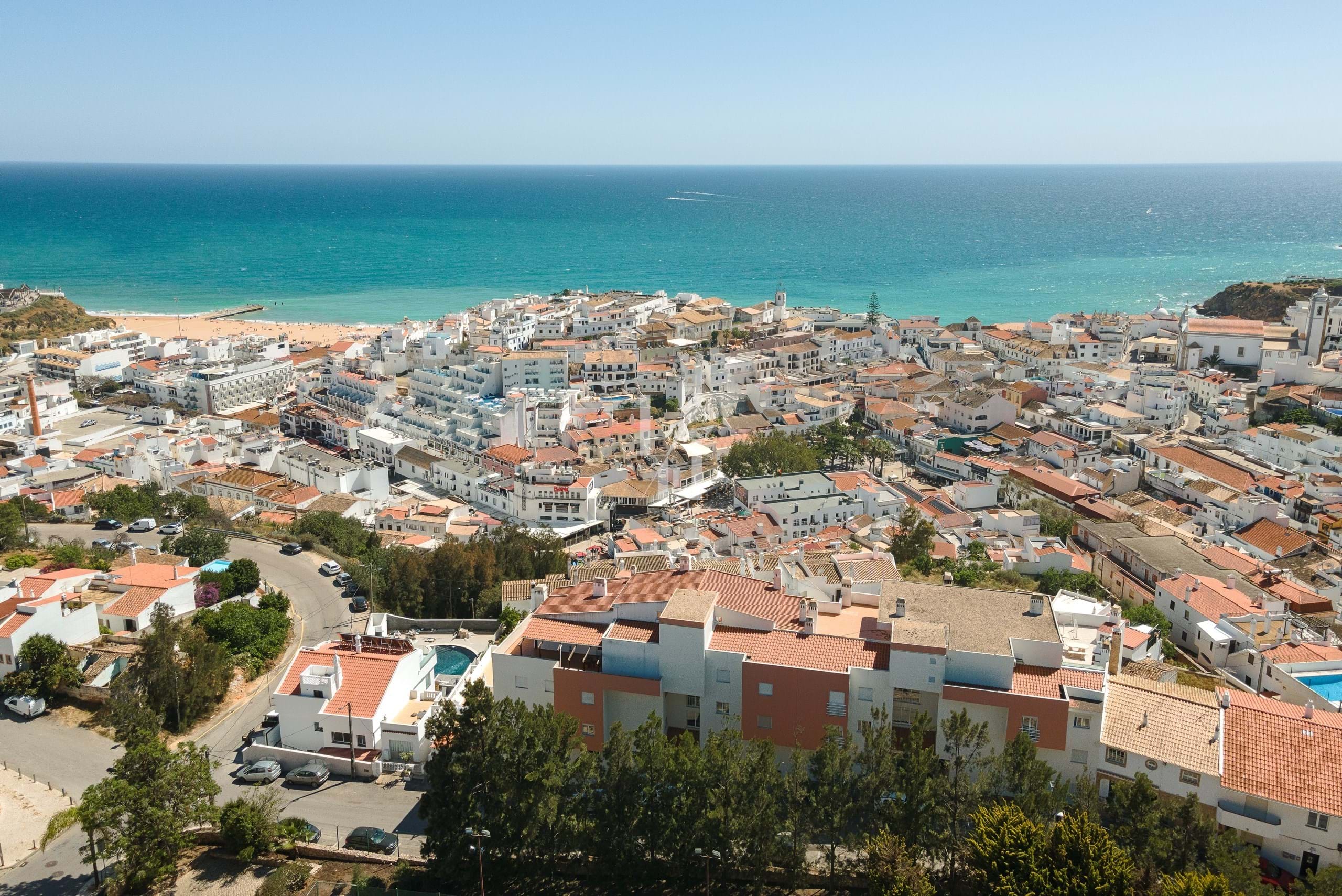 2 Bed, 1 Bath, ApartmentFor Sale, Albufeira, Faro, 8200-107