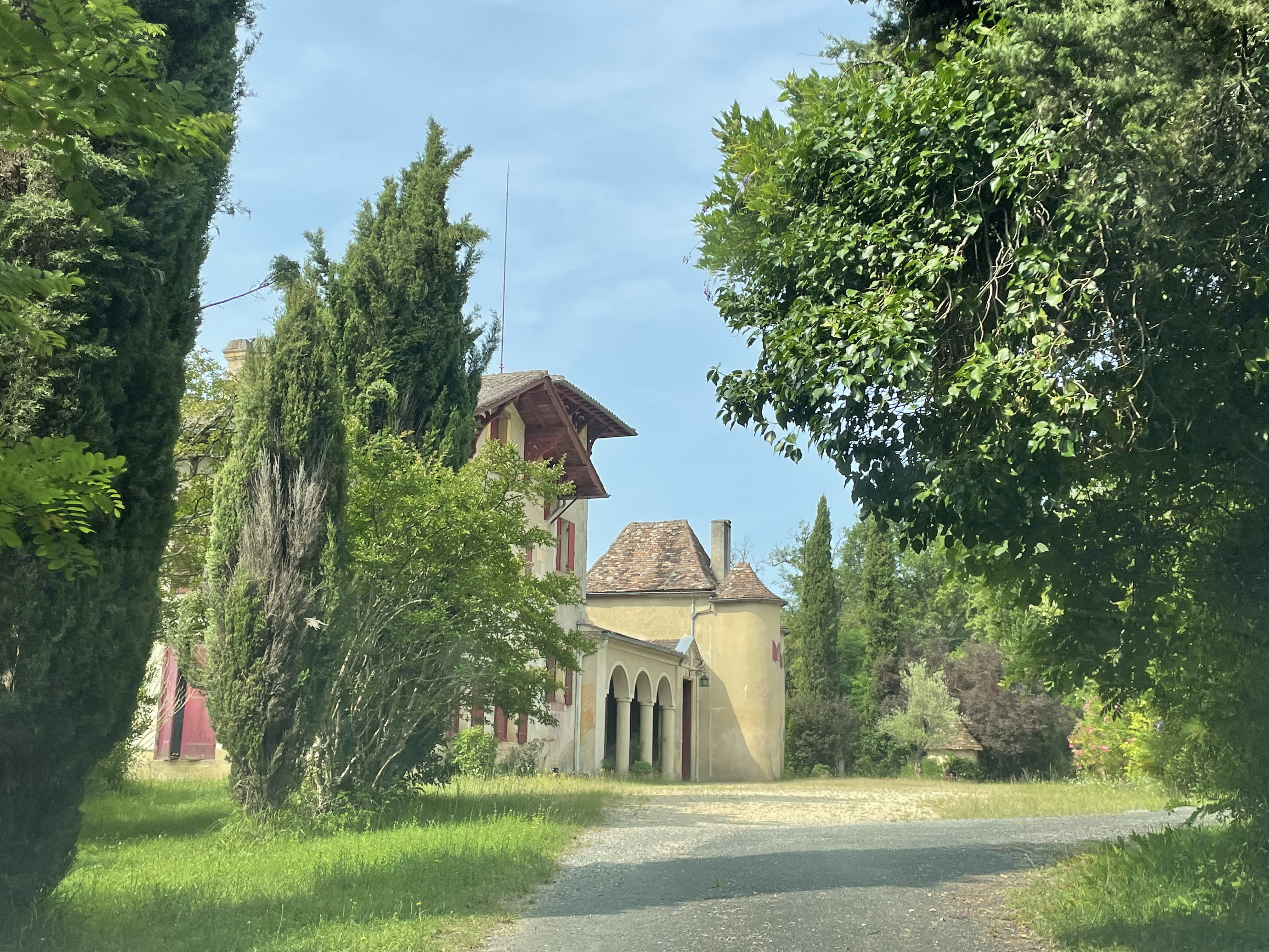 9 Bed, 1 Bath, HouseFor Sale, Bergerac, Dordogne, Aquitaine, 24100