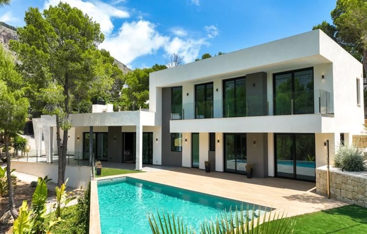 5 Bed, 3 Bath, HouseFor Sale, Altea, Alicante