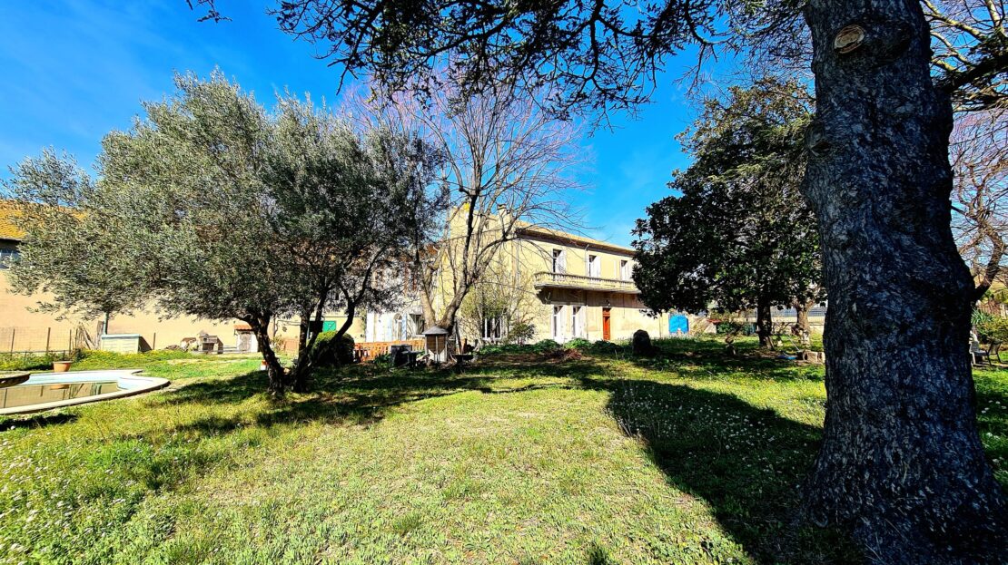 6 Bed, 2 Bath, HouseFor Sale, Beziers, Herault, Languedoc-Roussillon, 34500