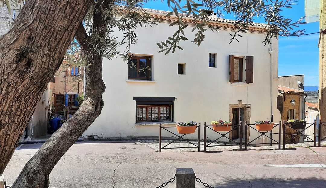 3 Bed, 1 Bath, HouseFor Sale, Alignan Du Vent, Herault, Languedoc-Roussillon, 34290