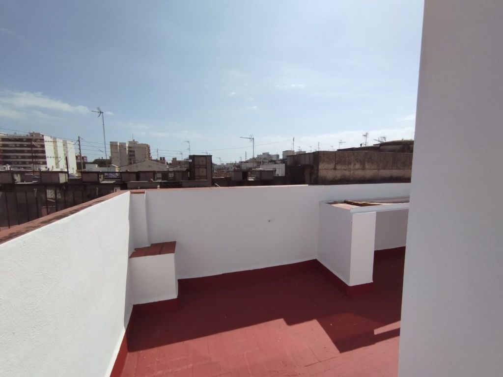 6 Bed, 4 Bath, ApartmentFor Sale, Oliva, Valencia, 46780