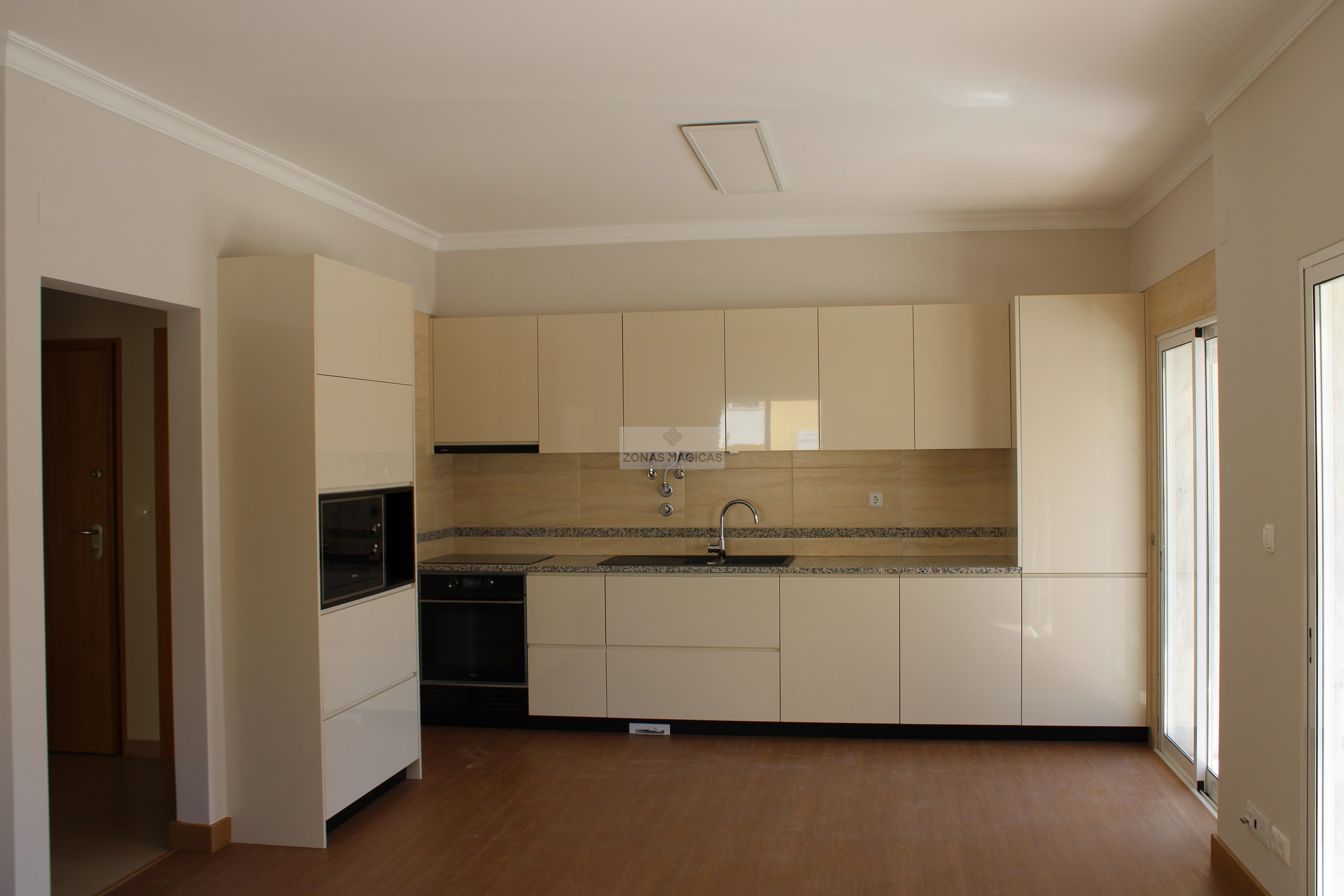 1 Bed, 1 Bath, ApartmentFor Sale, Lagos, Faro, 8600-708