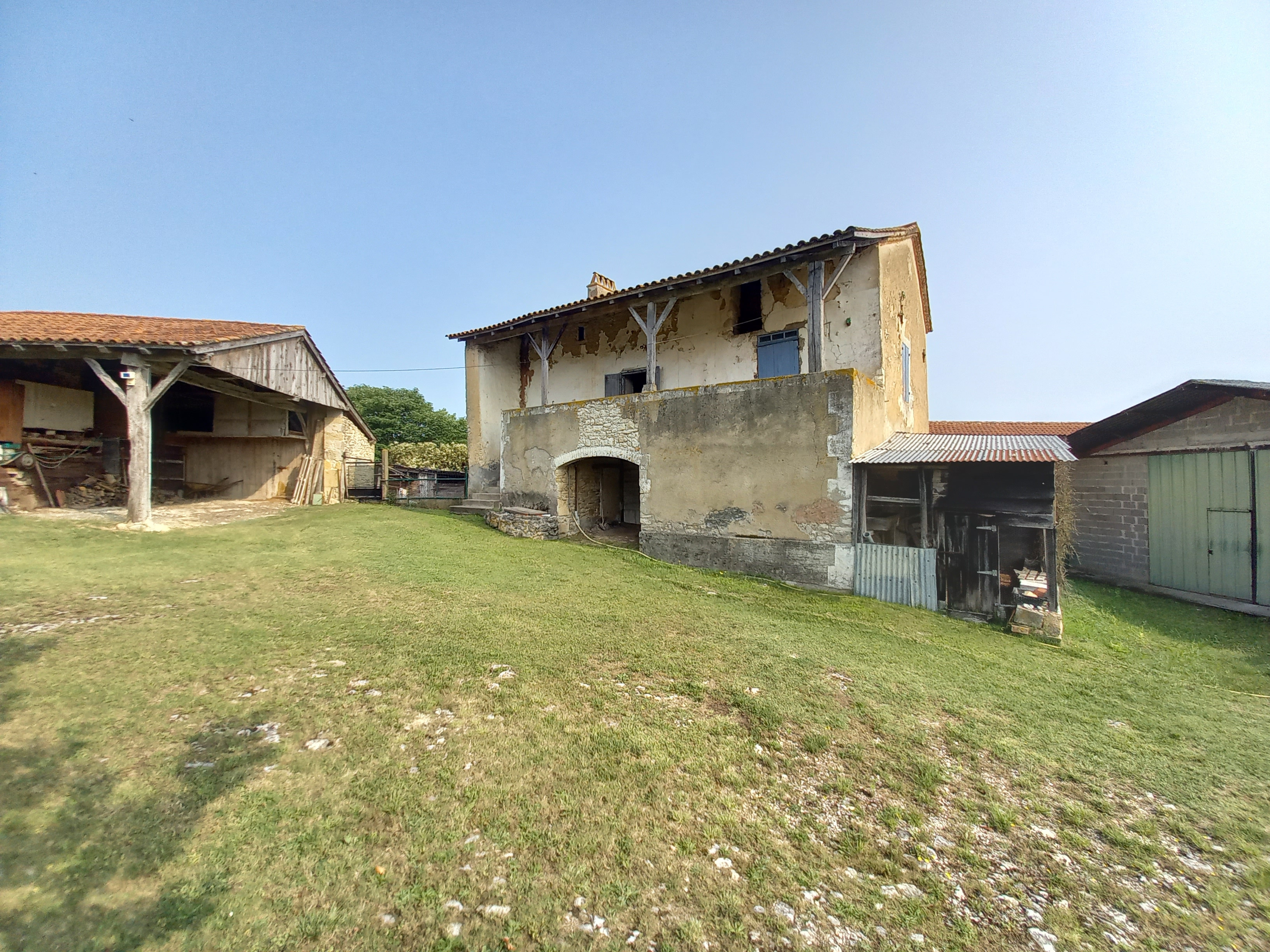 3 Bed, 1 Bath, HouseFor Sale, Monflanquin, Lot-et-Garonne, Aquitaine, 47150
