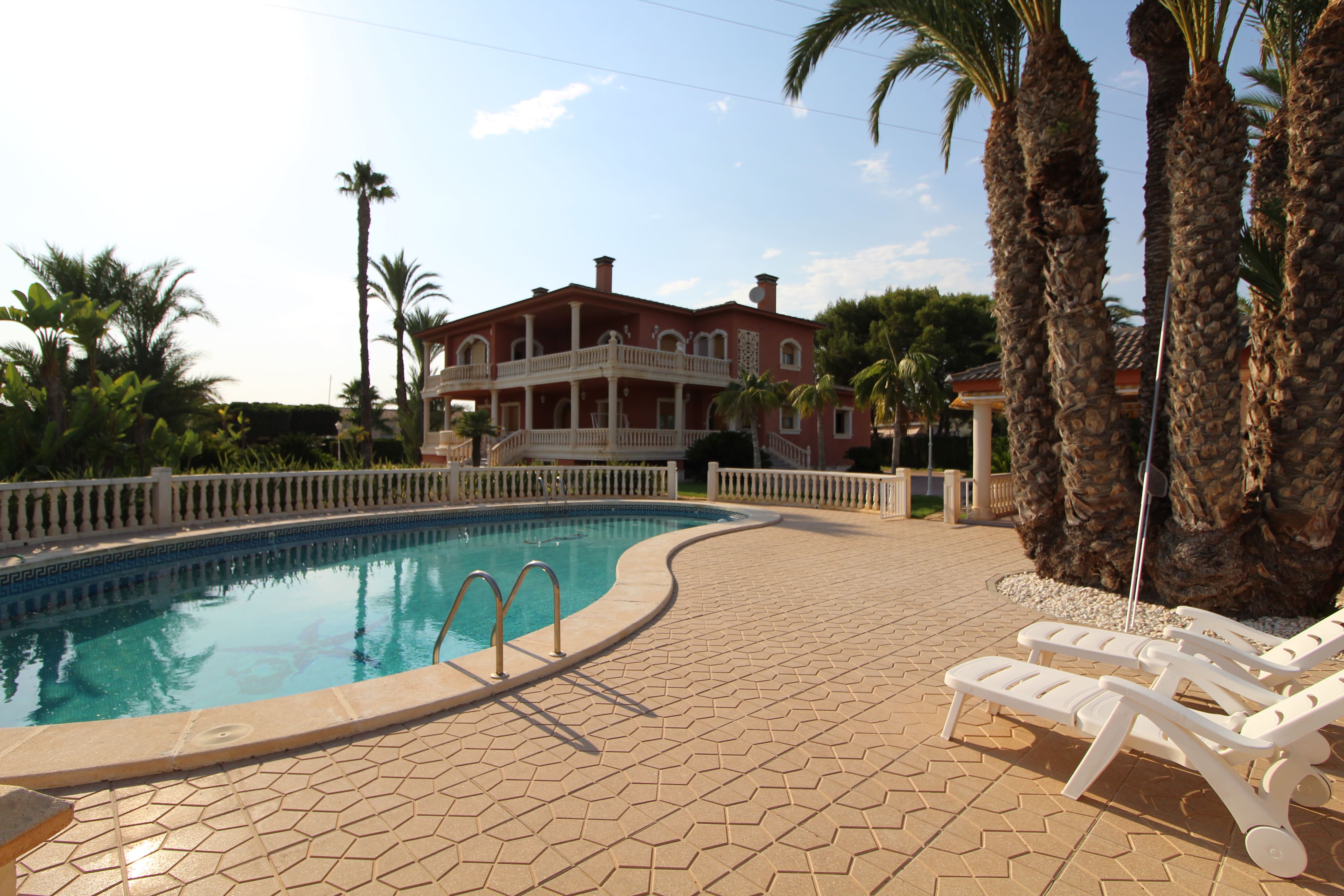 7 Bed, 5 Bath, HouseFor Sale, Valverde, Alicante