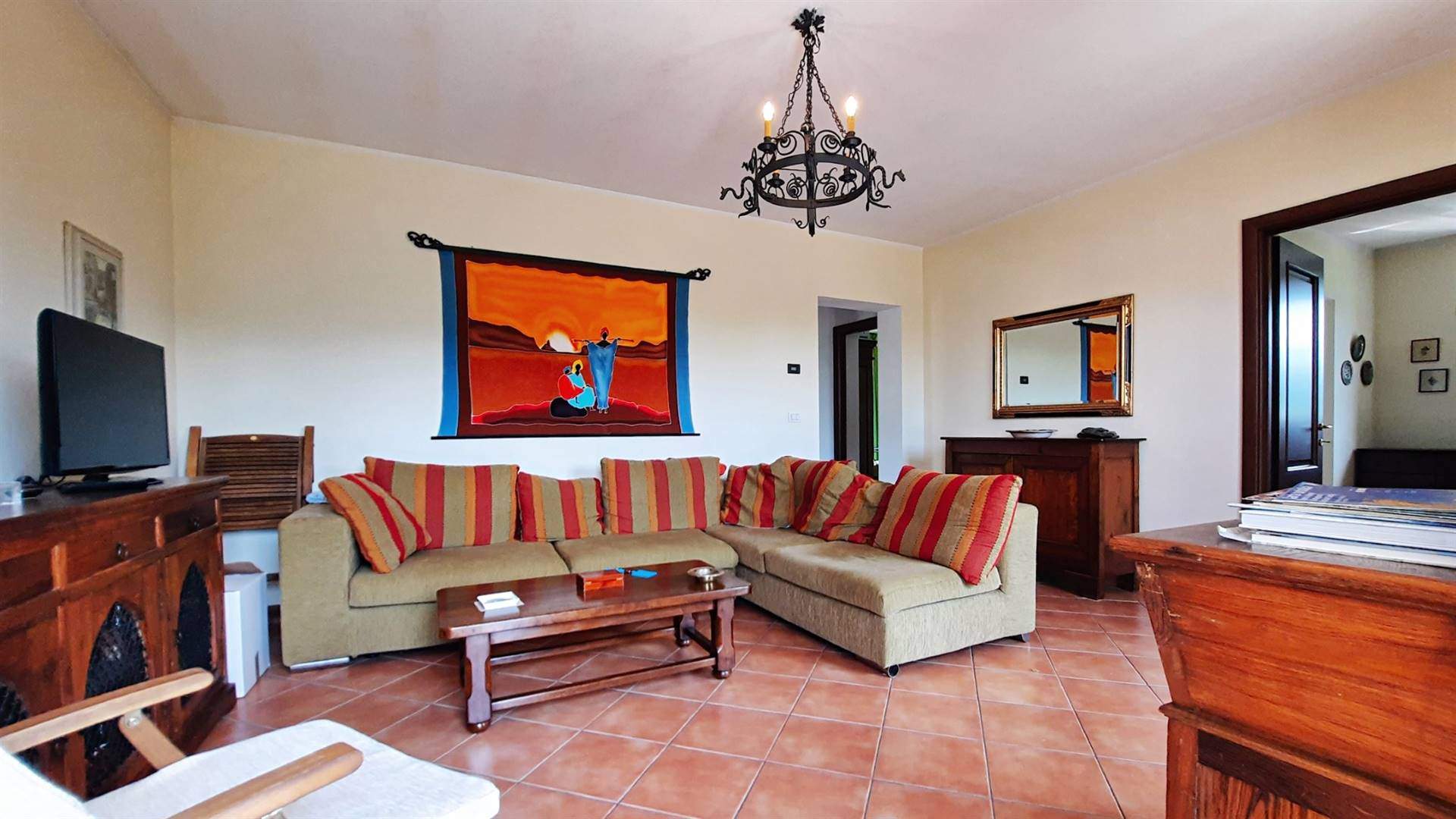 2 Bed, 1 Bath, HouseFor Sale, Barga, LUCCA