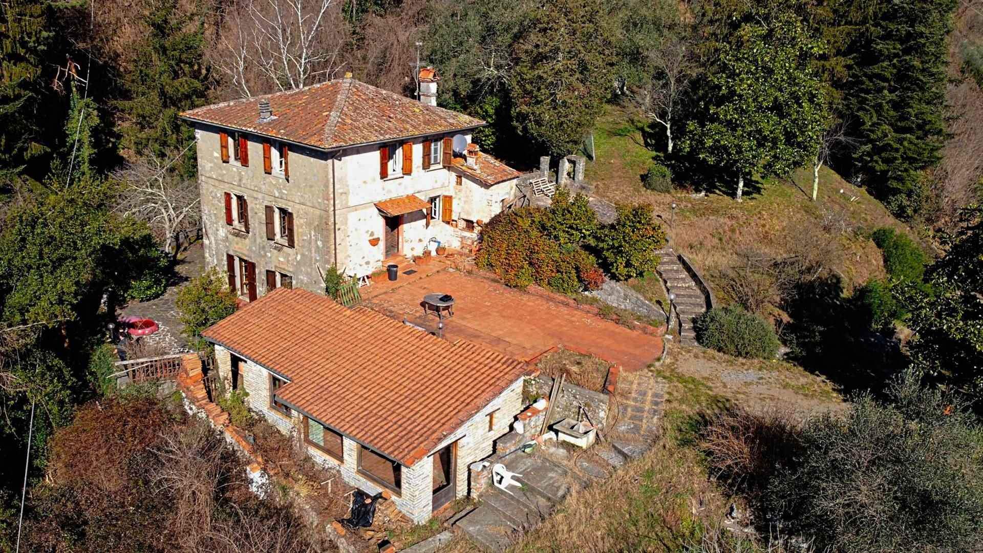 5 Bed, 3 Bath, HouseFor Sale, Pescaglia, LUCCA