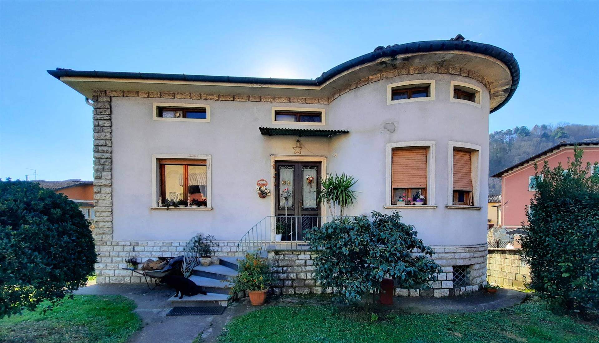 2 Bed, 1 Bath, HouseFor Sale, Gallicano, LUCCA