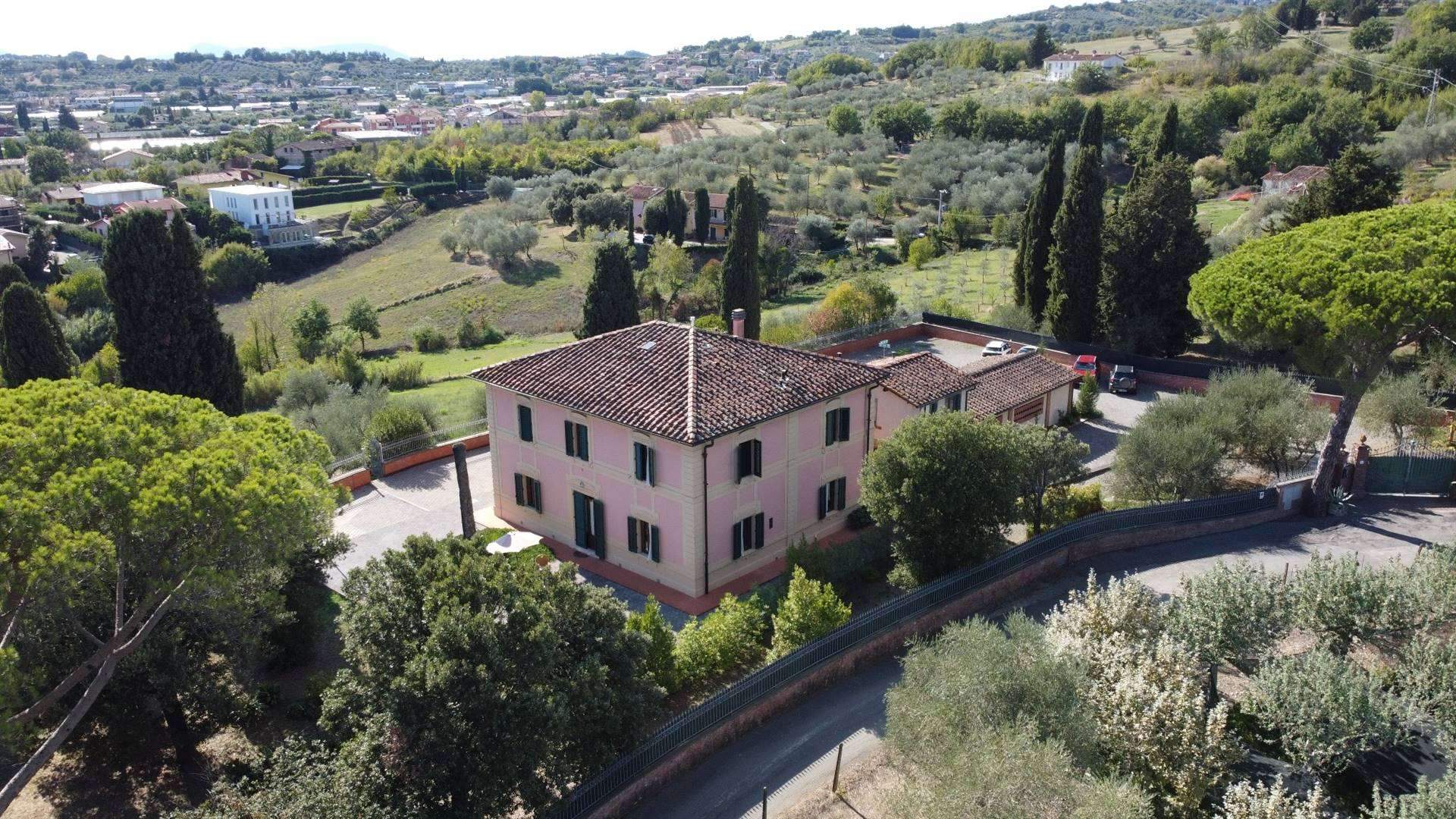 9 Bed, 7 Bath, HouseFor Sale, Pescia, PISTOIA