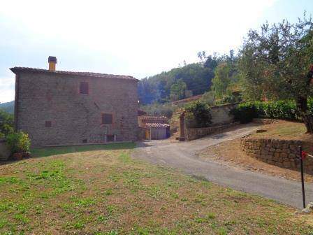 4 Bed, 1 Bath, HouseFor Sale, Villa Basilica, LUCCA