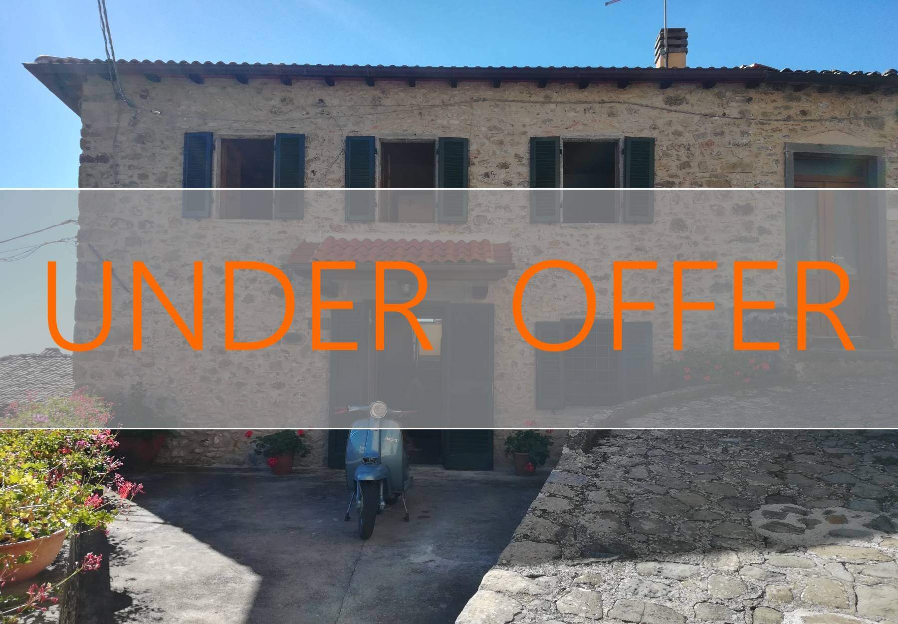 4 Bed, 1 Bath, HouseFor Sale, Barga, LUCCA