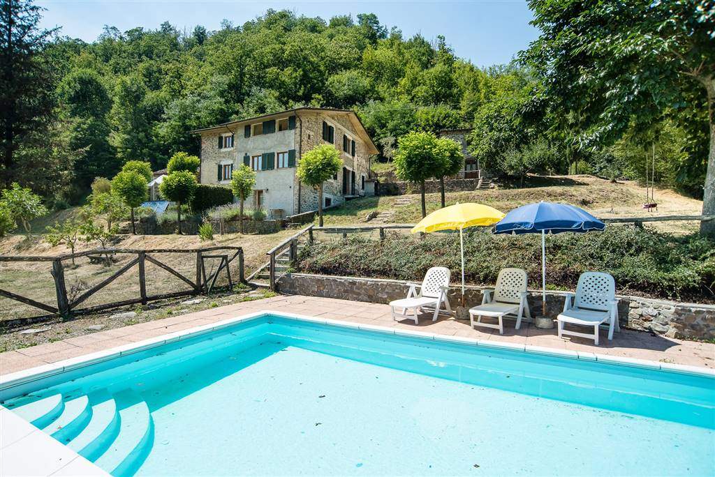 6 Bed, 3 Bath, HouseFor Sale, Barga, LUCCA