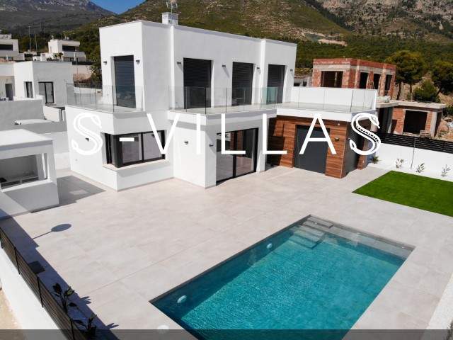 3 Bed, 2 Bath, HouseFor Sale, Polop, Alicante