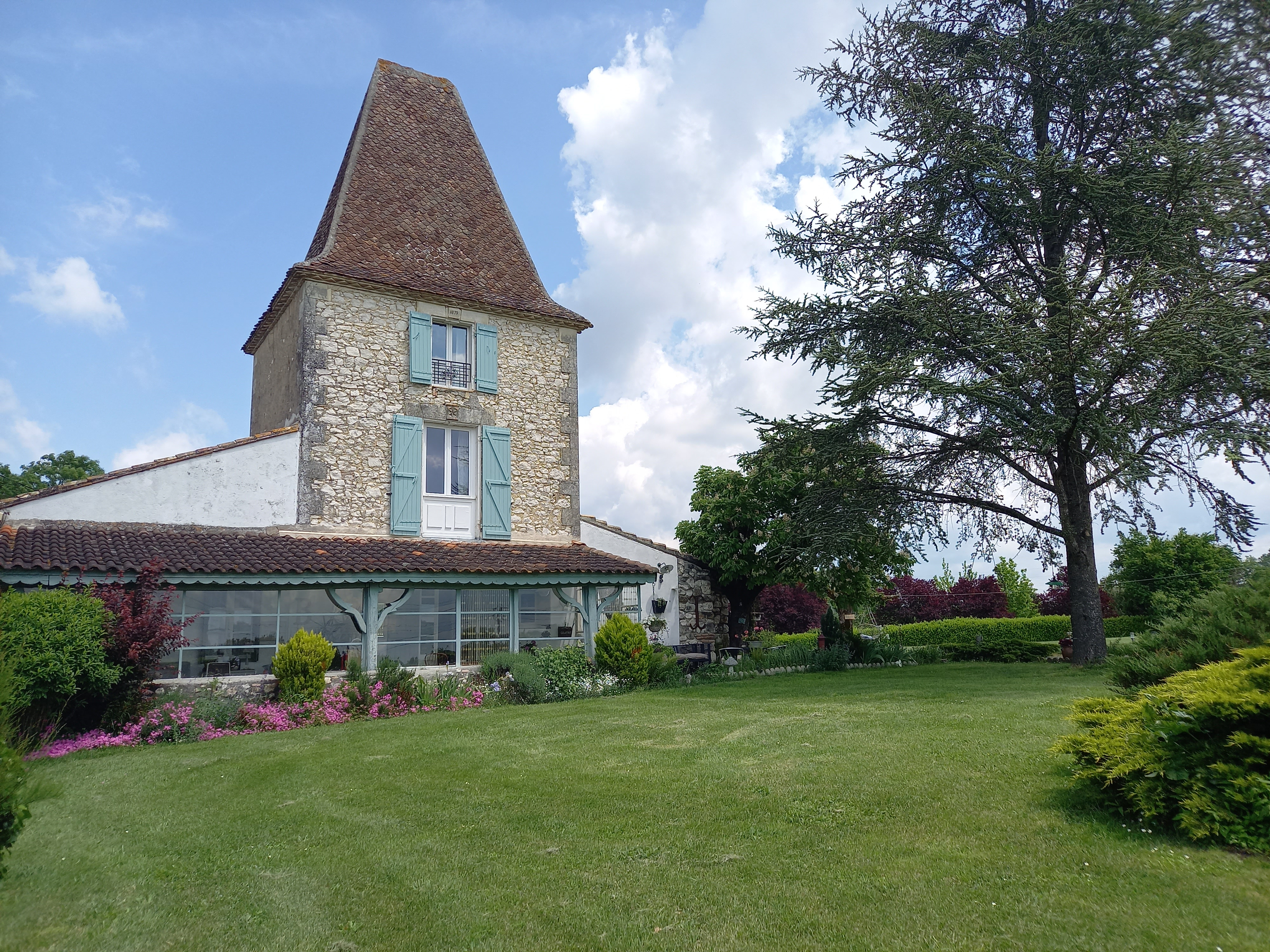 2 Bed, 1 Bath, HouseFor Sale, Villereal, Lot-et-Garonne, Aquitaine, 47210