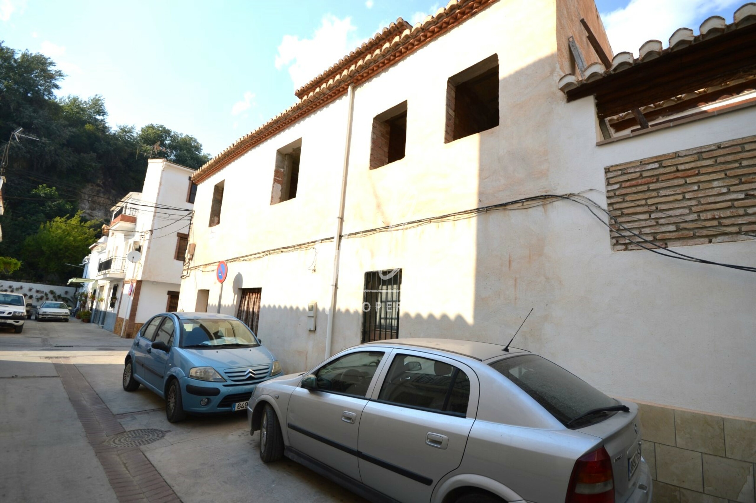 3 Bed, 1 Bath, HouseFor Sale, Albunuelas, Granada