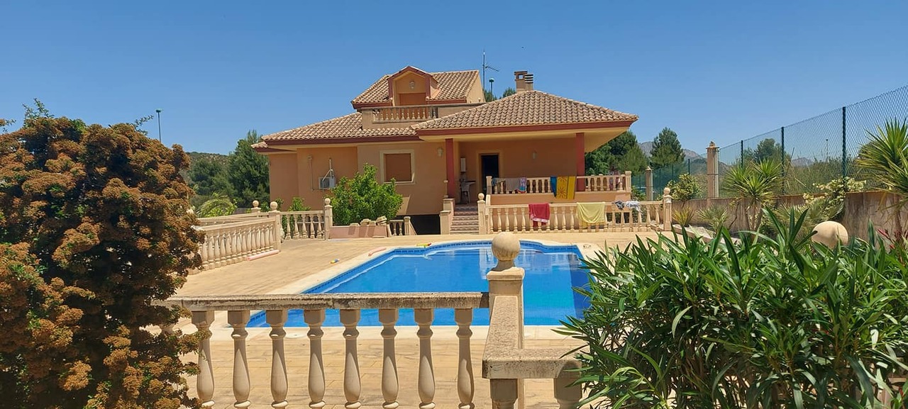 5 Bed, 3 Bath, HouseFor Sale, Calasparra, Murcia, 30420