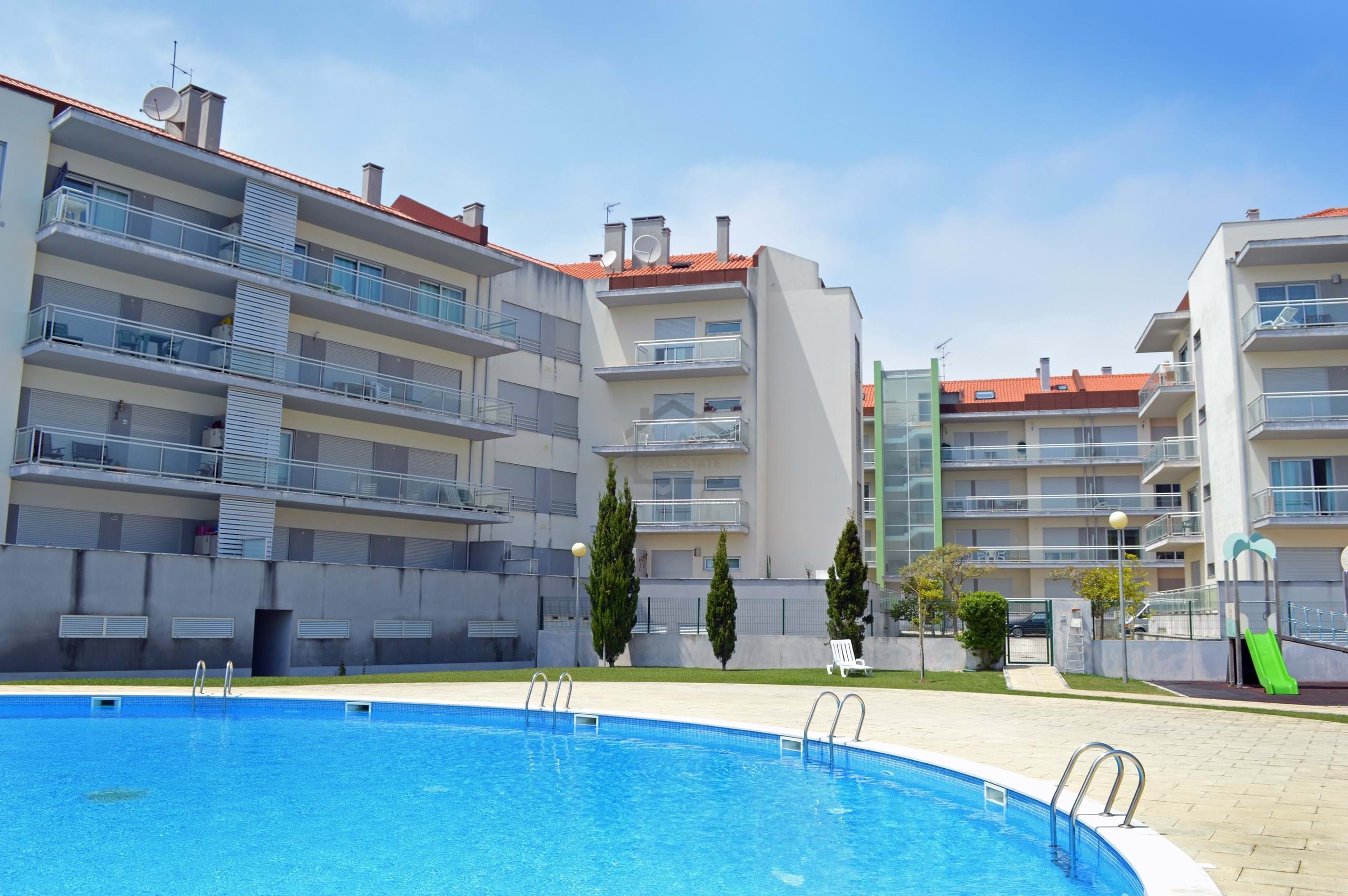2 Bed, 1 Bath, ApartmentFor Sale, Alcobaça, Leiria, 2460-000