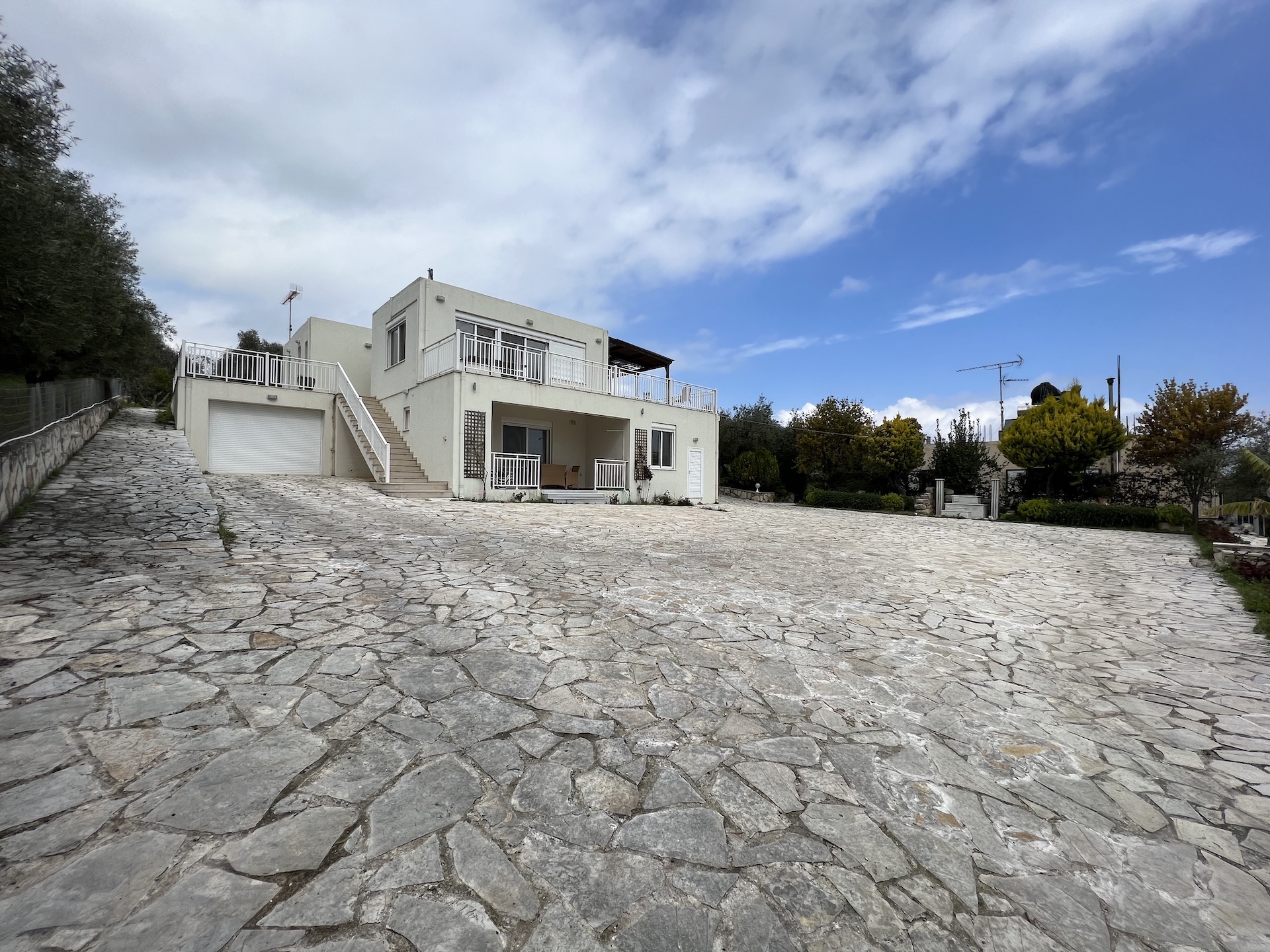 4 Bed, 2 Bath, HouseFor Sale, Chania, Crete