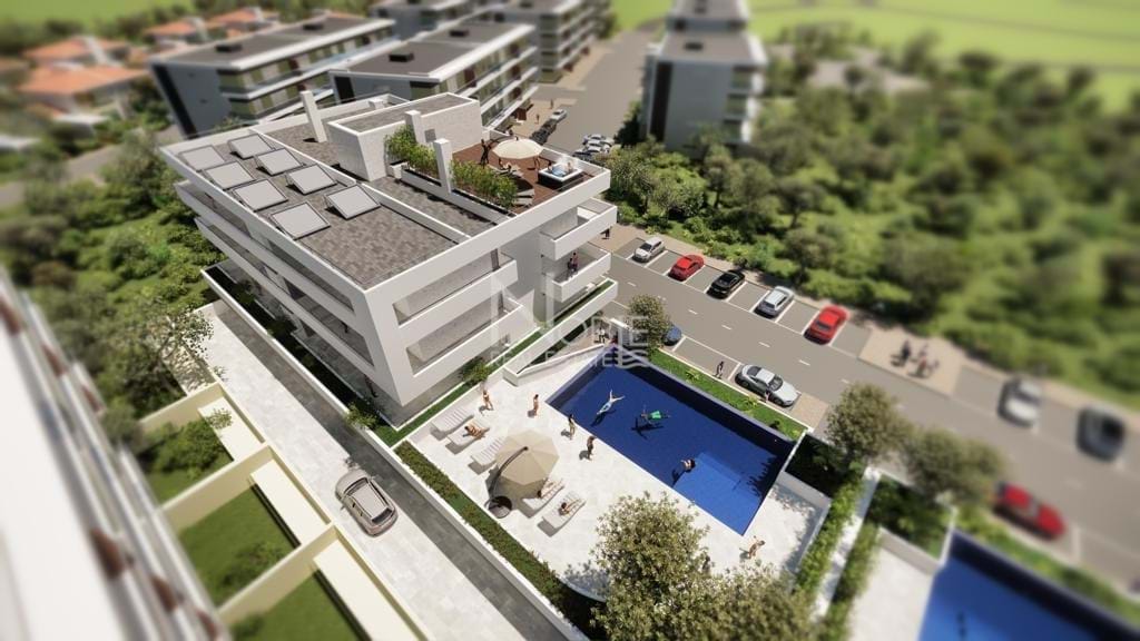 3 Bed, 2 Bath, ApartmentFor Sale, Portimao, Faro