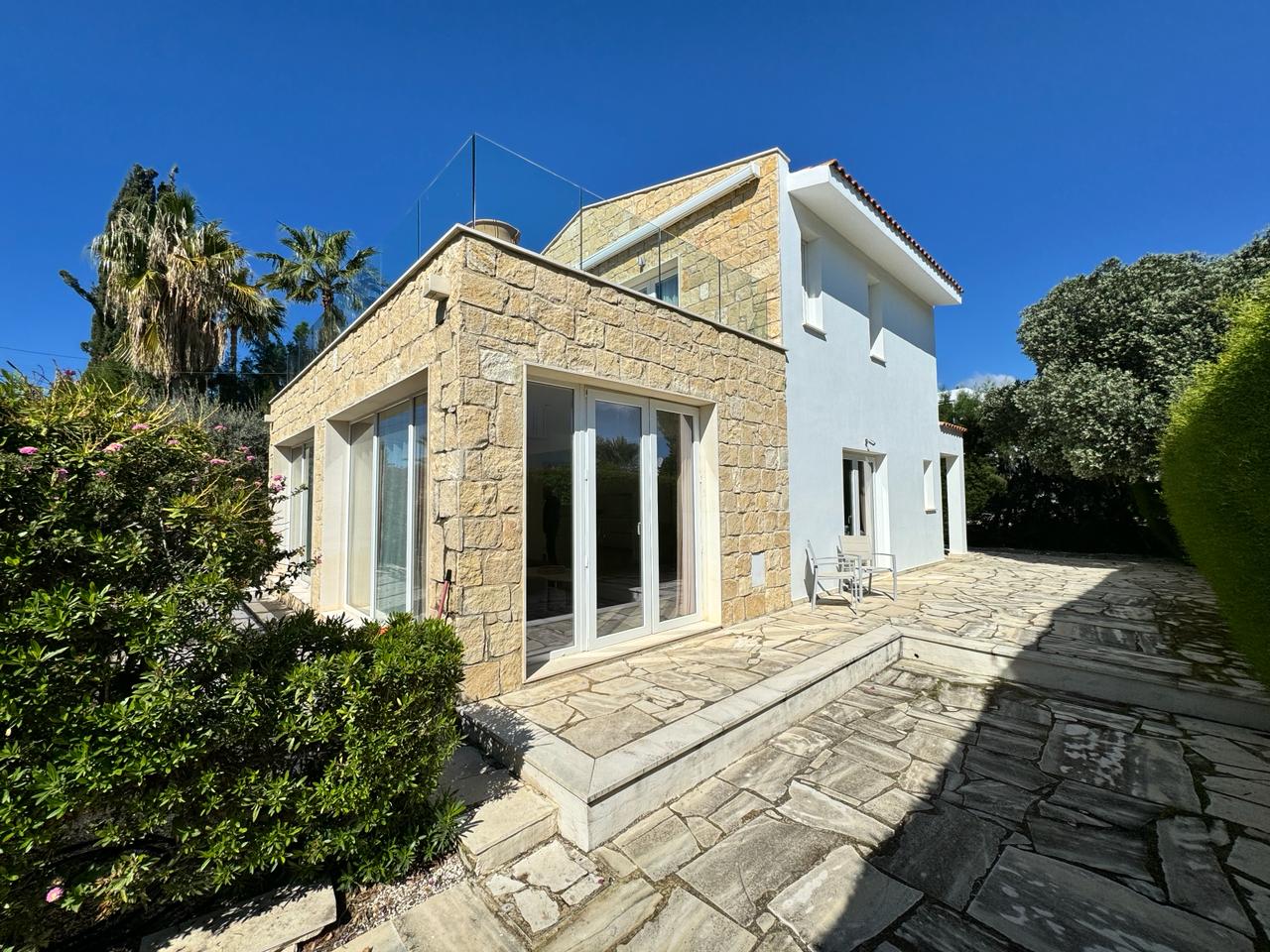 4 Bed, 3 Bath, HouseFor Sale, Paphos, Paphos