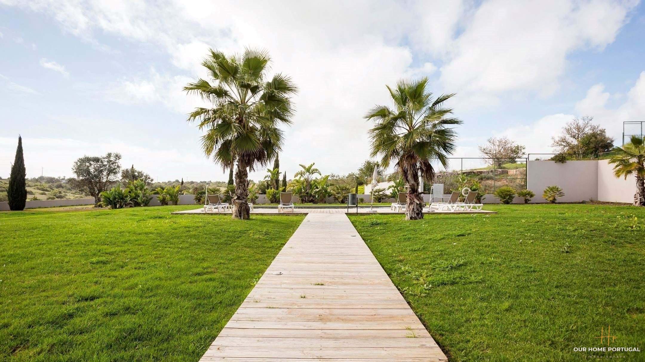 1 Bed, 1 Bath, ApartmentFor Sale, Carvoeiro, Lagoa, Faro, 8400-526