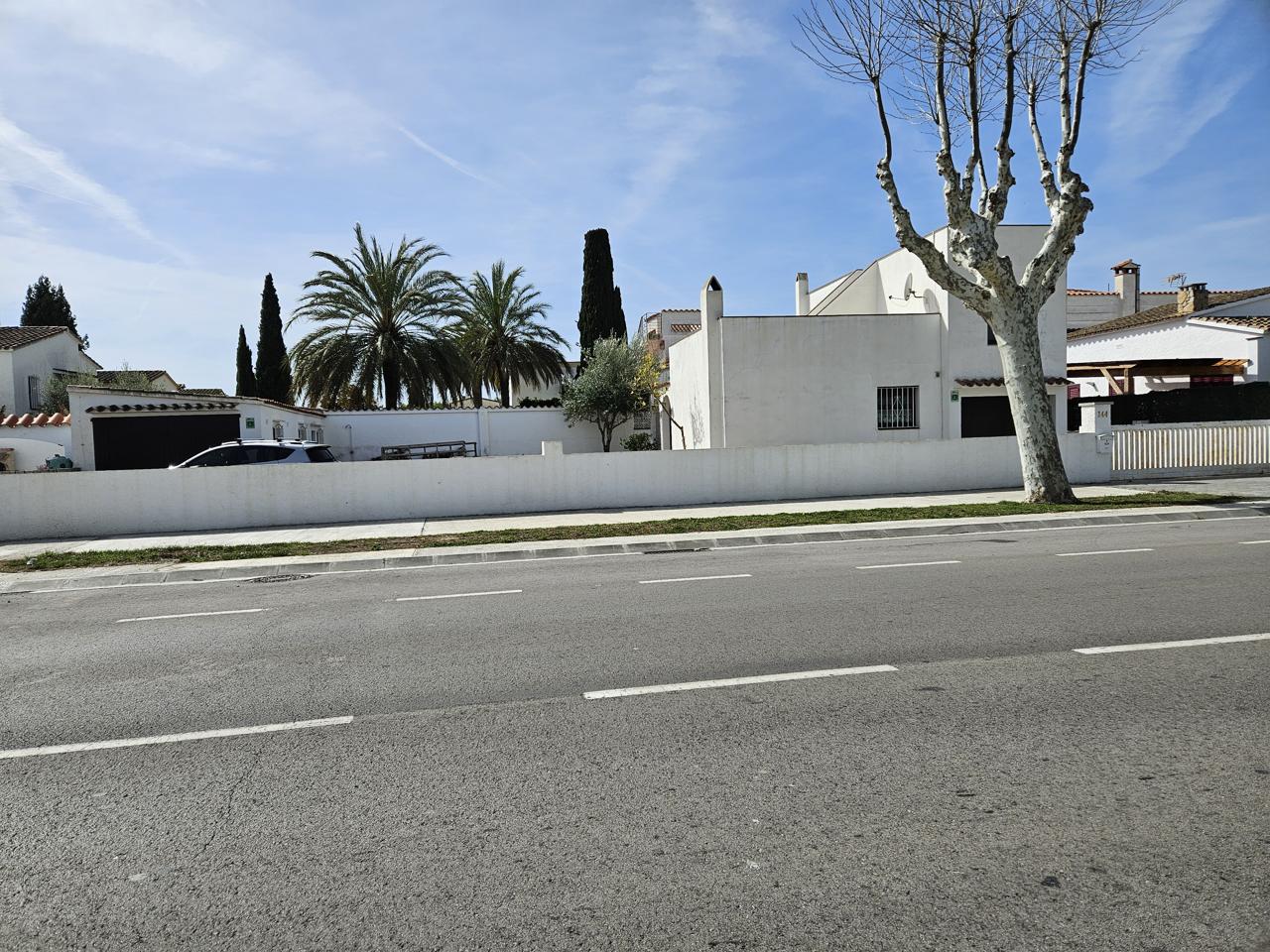 3 Bed, 2 Bath, HouseFor Sale, Empuriabrava, Girona, 17487