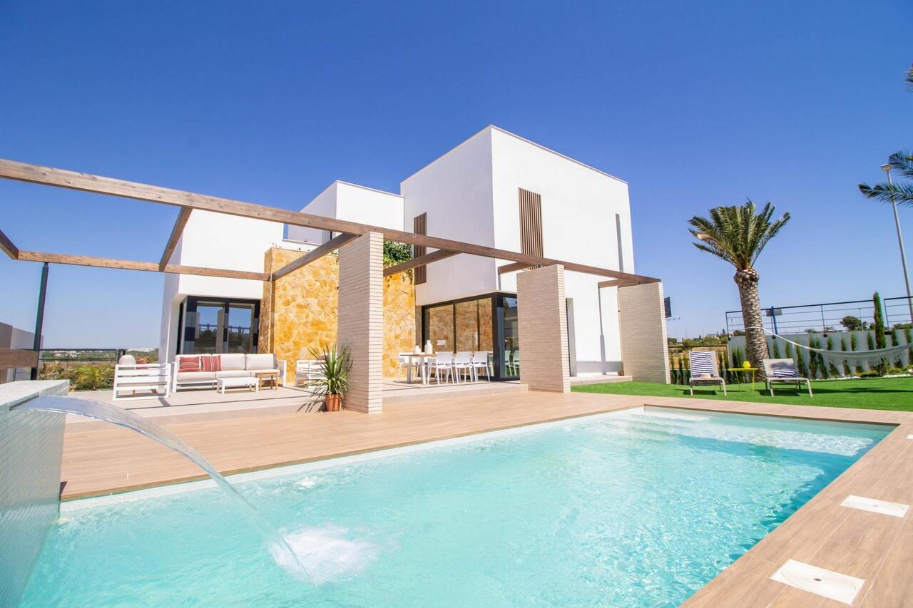 4 Bed, 4 Bath, HouseFor Sale, Orihuela Costa, Alicante