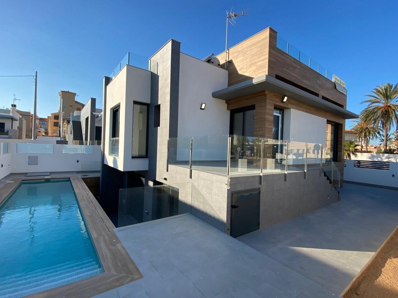 4 Bed, 4 Bath, HouseFor Sale, Torrevieja, Alicante