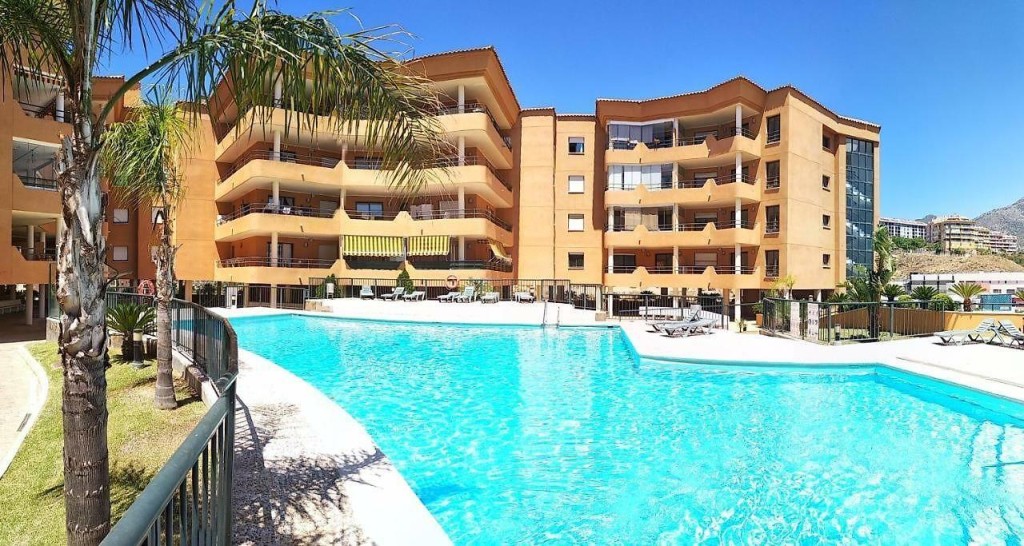2 Bed, 2 Bath, HouseFor Sale, Fuengirola, Malaga