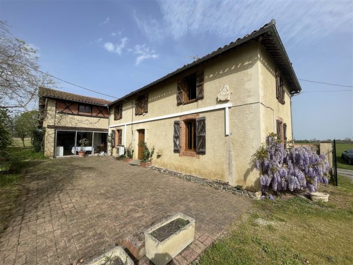 4 Bed, 7 Bath, HouseFor Sale, Ponsan-Soubiran, Gers, Midi-Pyrenees, 32300