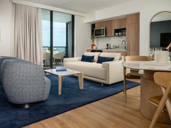 2 Bed, 2 Bath, ApartmentFor Sale, 601 Ne 1s Ne 1st Avenue, Miami, Florida