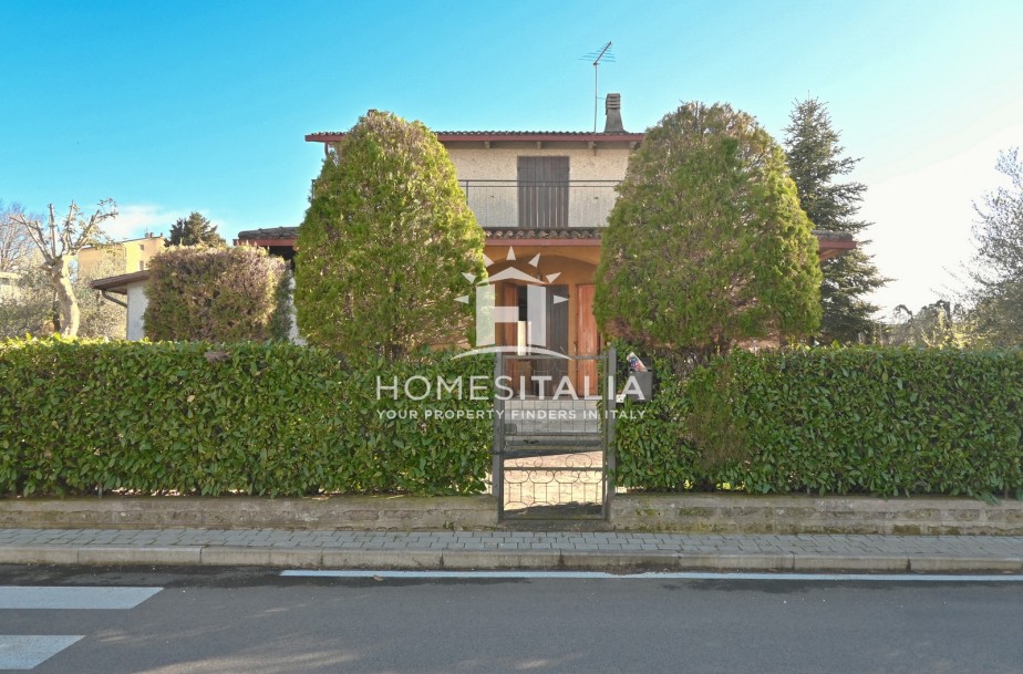 4 Bed, 2 Bath, HouseFor Sale, Baschi, Terni, Umbria